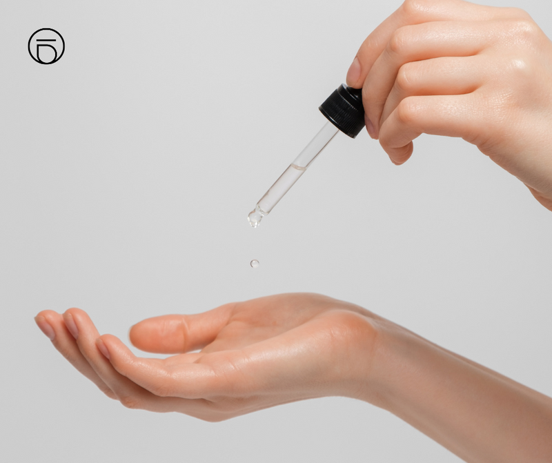 Niacinamida: ¿qué es y para qué sirve este ingrediente estrella en dermocosmética?